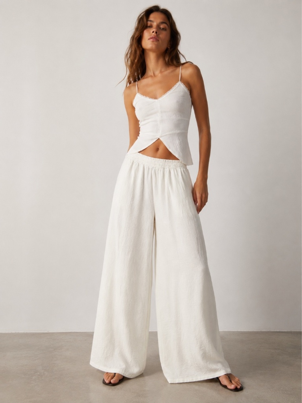 ZARA WIDE LEG PULL ON PANTS